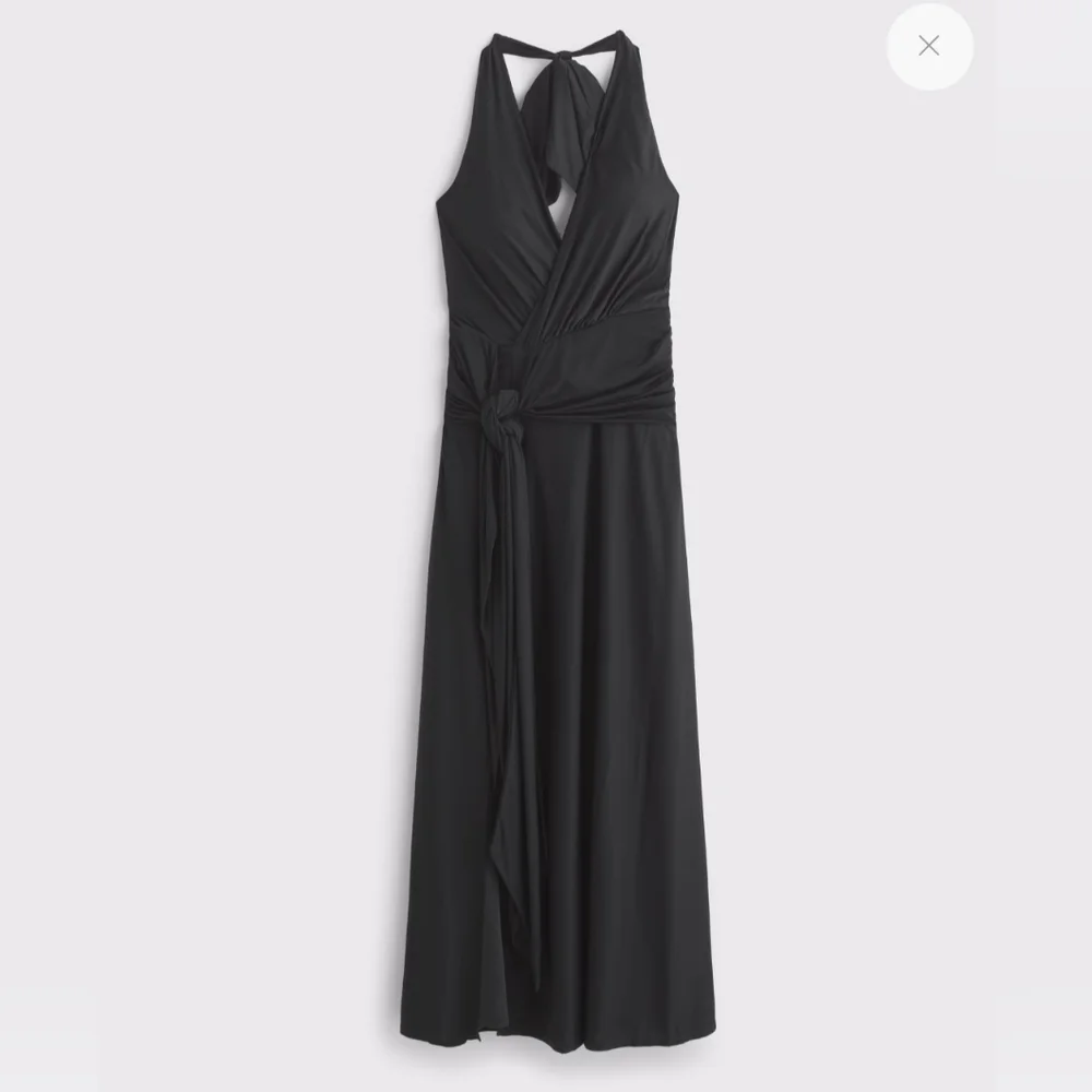 Abercrombie & Fitch Black Knot-Front Maxi Dress Halter NWT Sz M